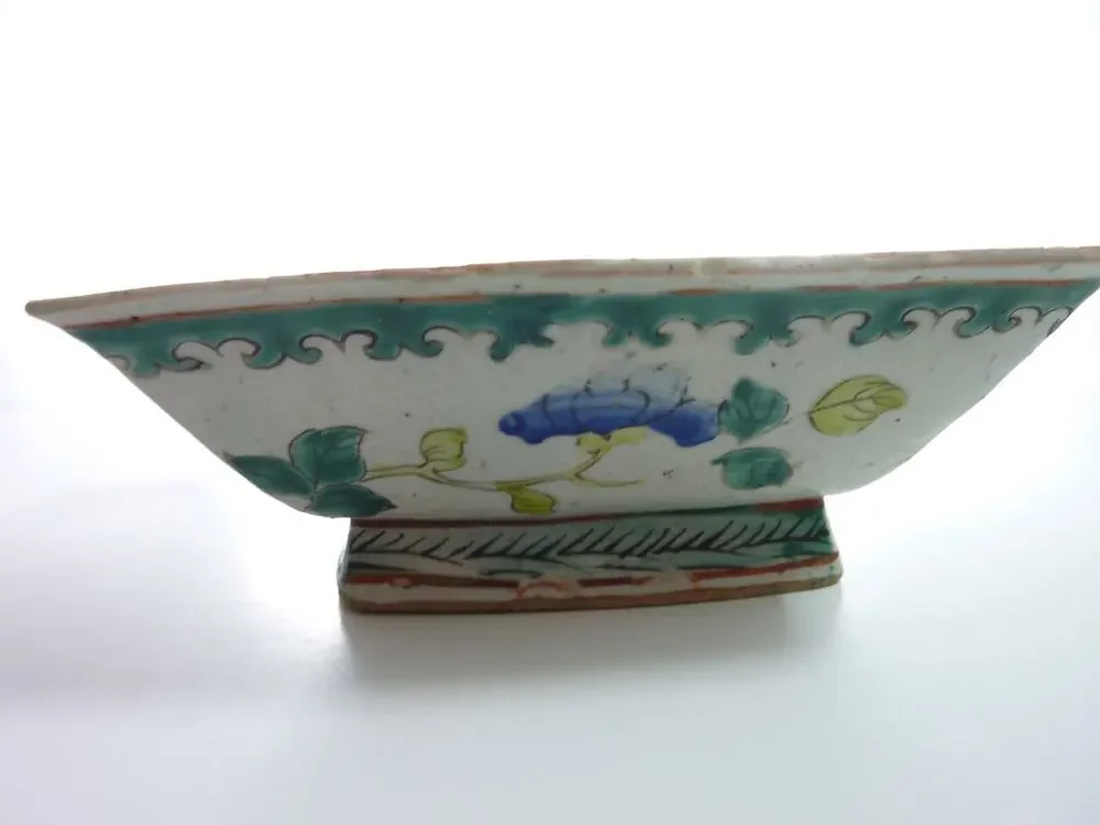 Antique Chinese White Blue Flower Bowl